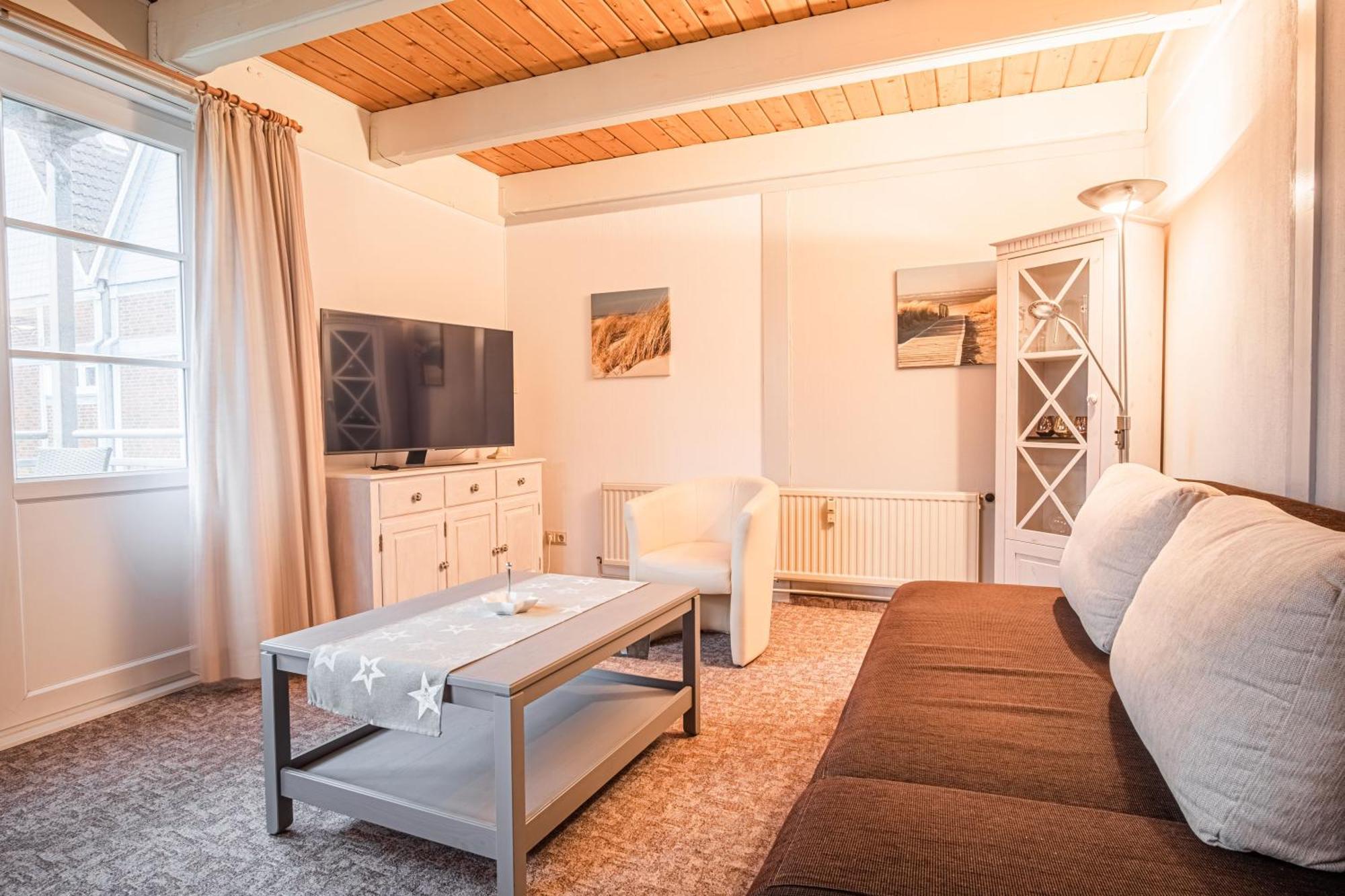 Apartamento Haus Moewe Pellworm Exterior foto